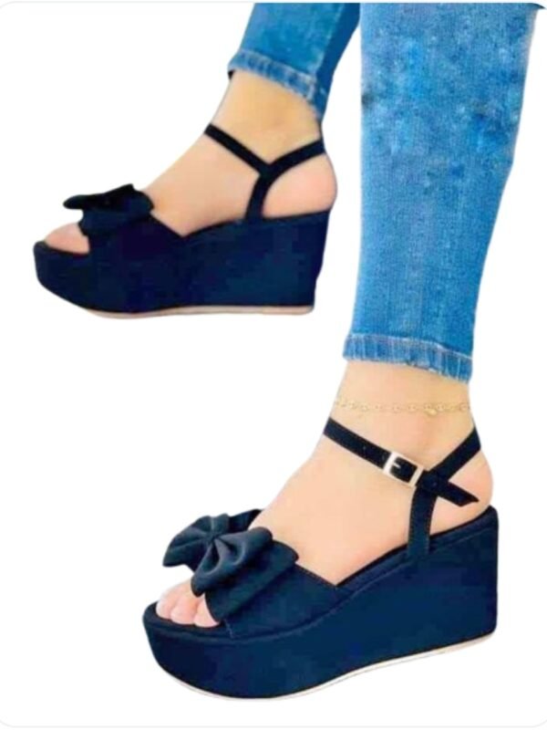 Butterfly wedges sandals/අඩි උස සෙරෙප්පු