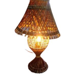 Coconut flakes table lamp/පොල් ඉරටු මේස ලාම්පු