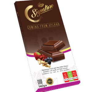 Diana Signature Fruit & Nut 140g