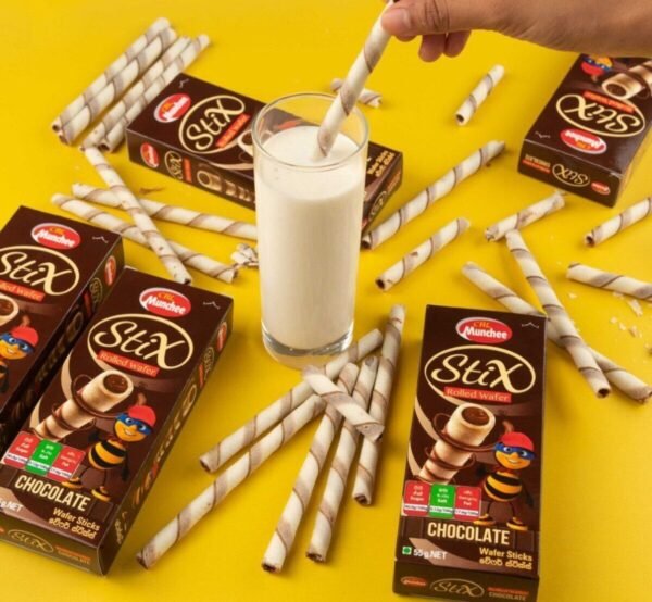 Munchee Wafer Sticks Chocolate - 100g - Image 4