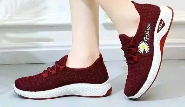 Women sneakers /ස්නැකර්ස්