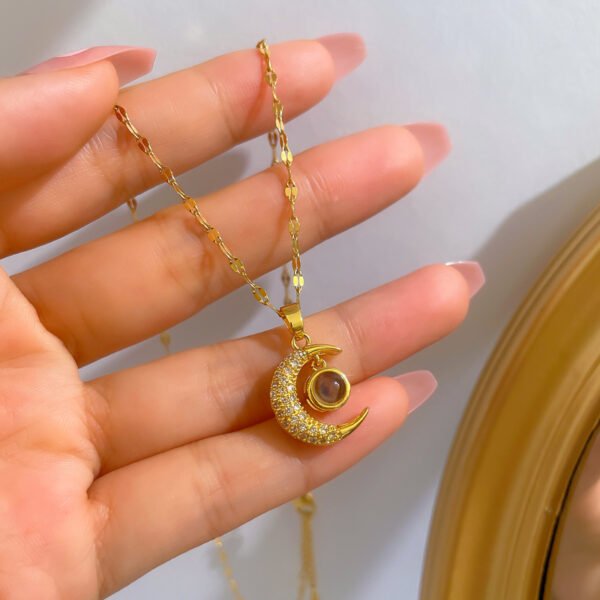 Half Moon Design Necklace