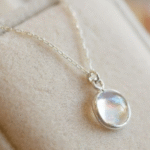 Orginal palingu pendent with chain